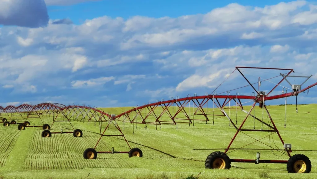 Centre pivot irrigation system over a field